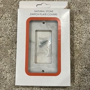 ITALIAN CARRARA WHITE MARBLE SINGLE SWITCH PLATE / SWITCH PLATE / COVER - HONED